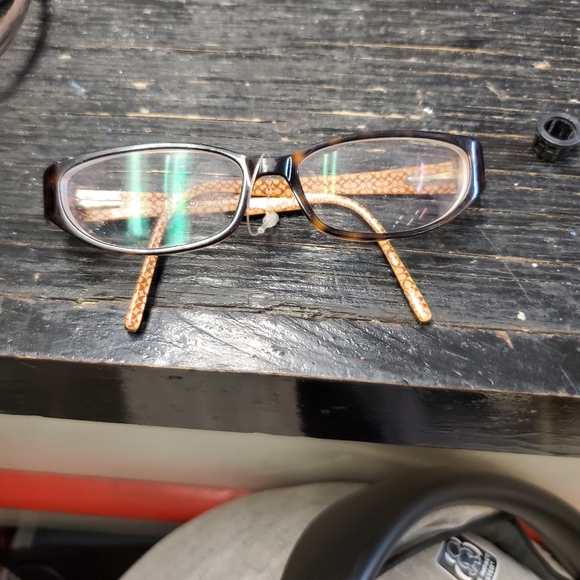Coach Reading Glasses - Picture 2 of 3